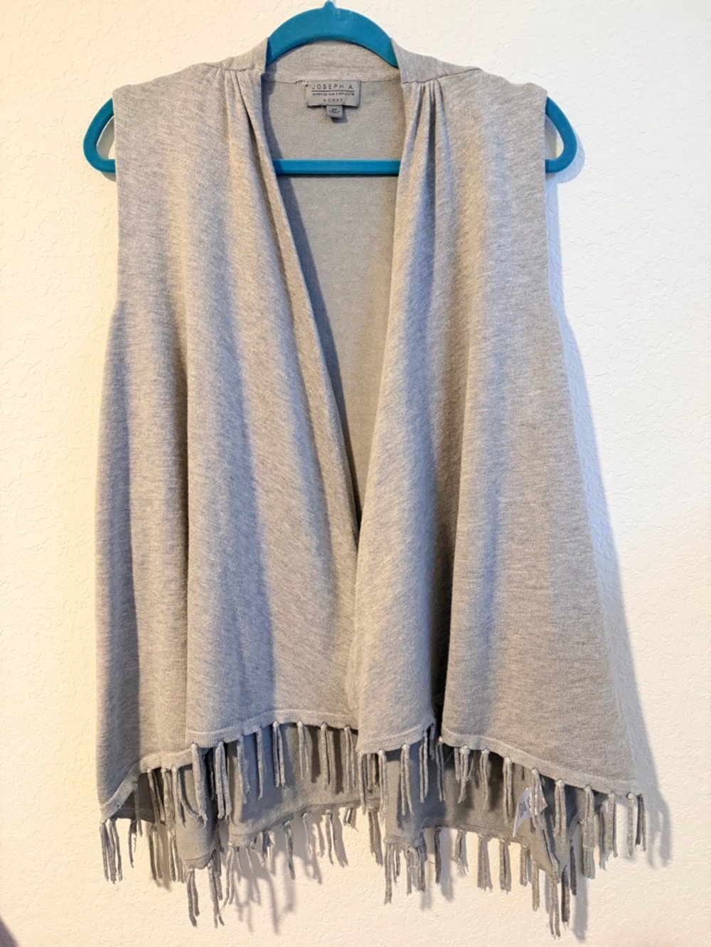 Joseph A. Women's Gray Knit Sleeveless Wrap - Needs Repair